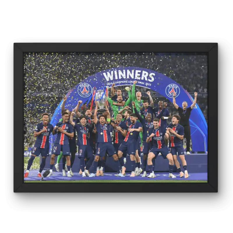 Affiche PSG - Vainqueur Ligue des Champions 2025 – Affiche encadrée personnalisée - Cadre Perso