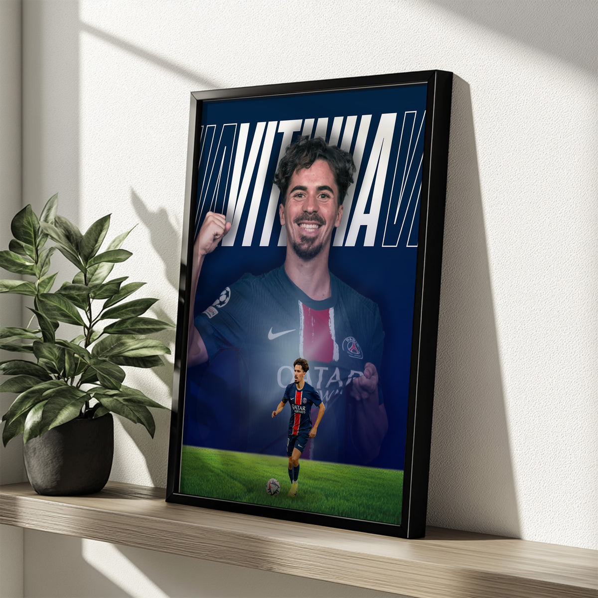 Affiche Vitinha - Paris Saint-Germain – Affiche encadrée personnalisée - Cadre Perso
