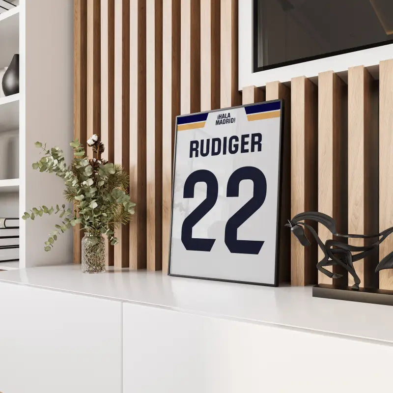 Affiche Real Madrid Domicile 2023-2024 – Affiche encadrée personnalisée - Cadre Perso