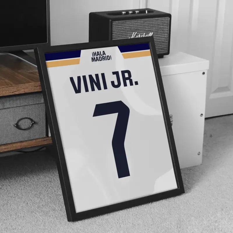 Affiche Real Madrid Domicile 2023-2024 – Affiche encadrée personnalisée - Cadre Perso