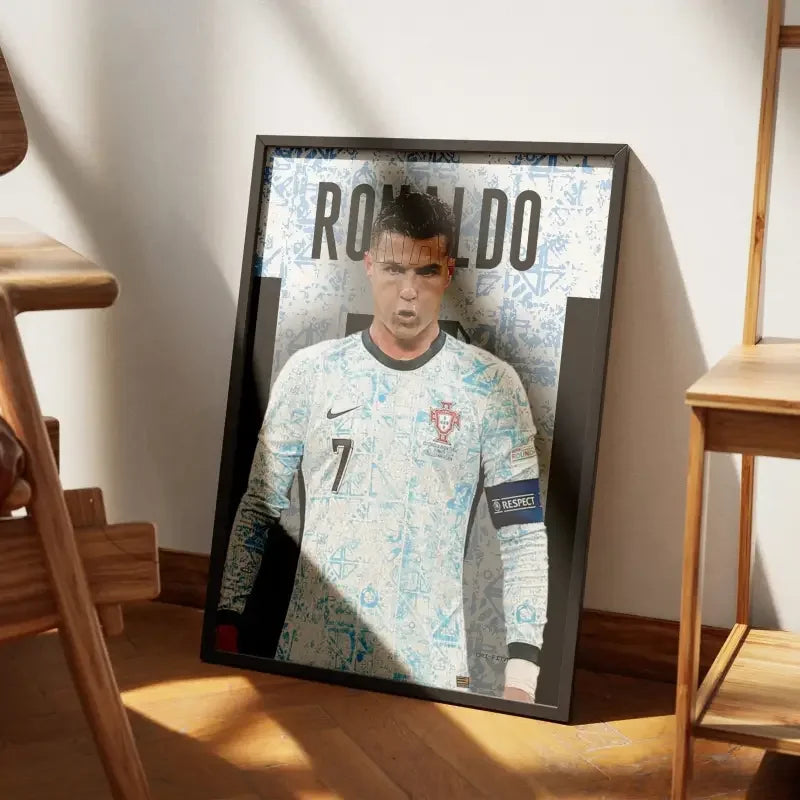 Affiche Cristiano Ronaldo - Portugal | Légende du Football Mondial – Affiche encadrée personnalisée - Cadre Perso