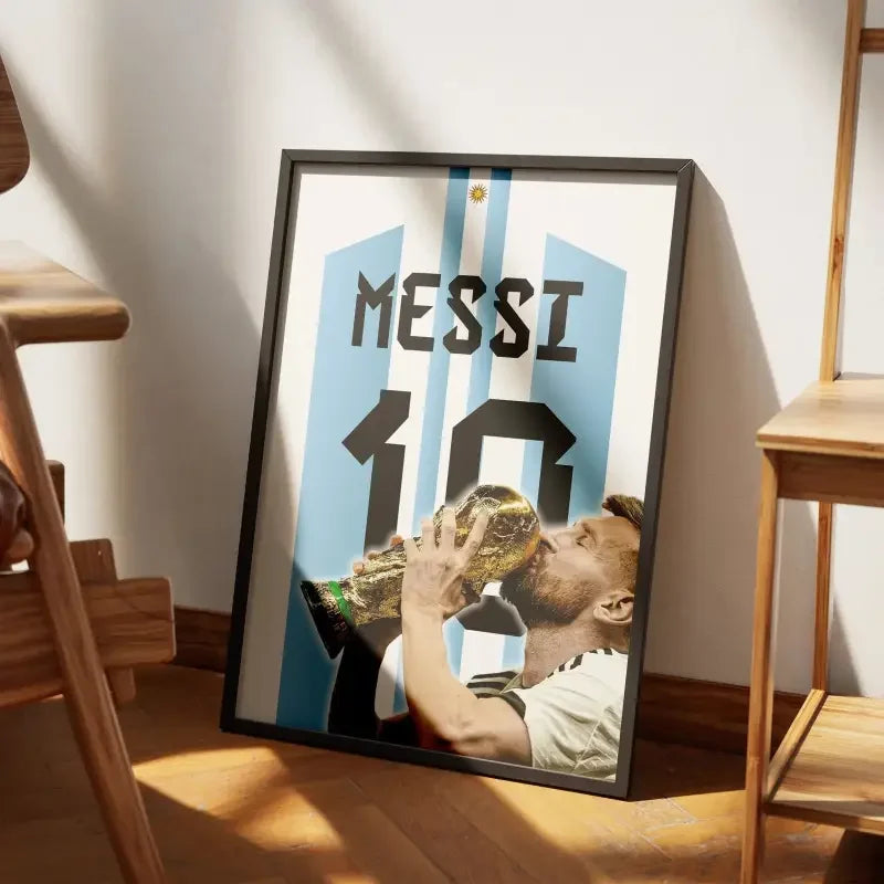 Affiche Lionel Messi - Héros de la Coupe du Monde 2022 – Affiche encadrée personnalisée - Cadre Perso