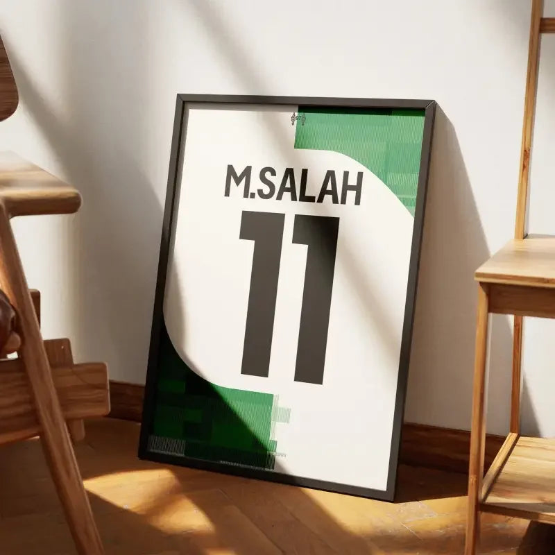 Affiche Liverpool Extérieur 2023-2024 – Affiche encadrée personnalisée - Cadre Perso