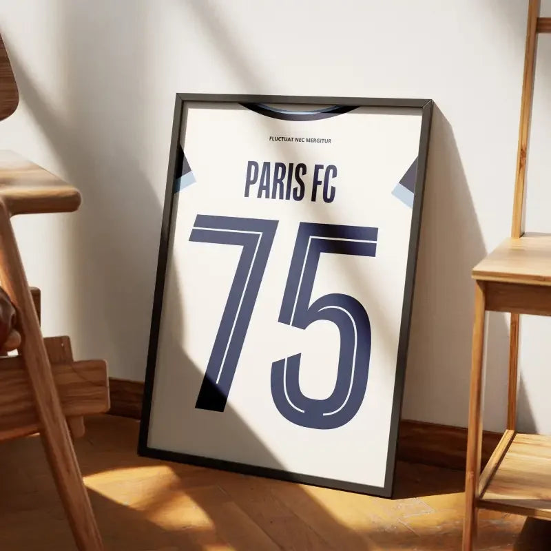 Affiche Paris FC Extérieur 2024-2025 – Affiche encadrée personnalisée - Cadre Perso