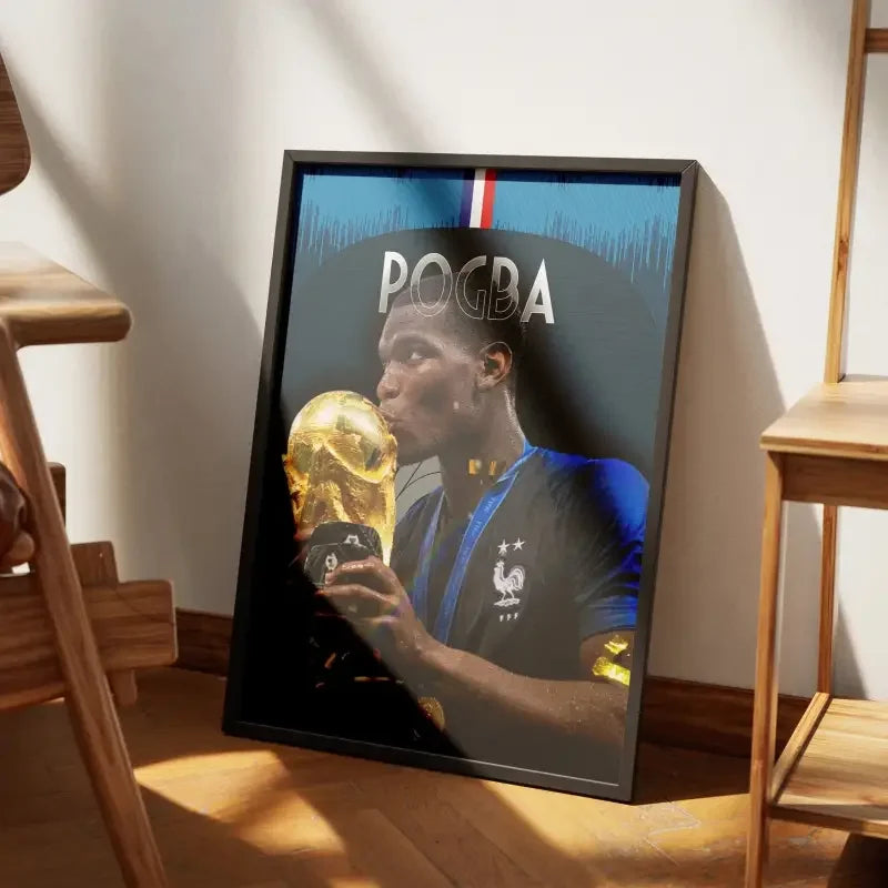 Affiche Paul Pogba - France | Champion du Monde 2018 – Affiche encadrée personnalisée - Cadre Perso