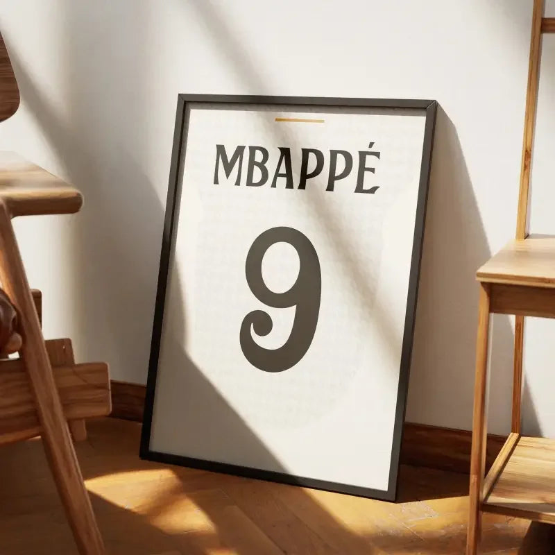 Affiche Real Madrid Domicile 2024-2025 – Affiche encadrée personnalisée - Cadre Perso