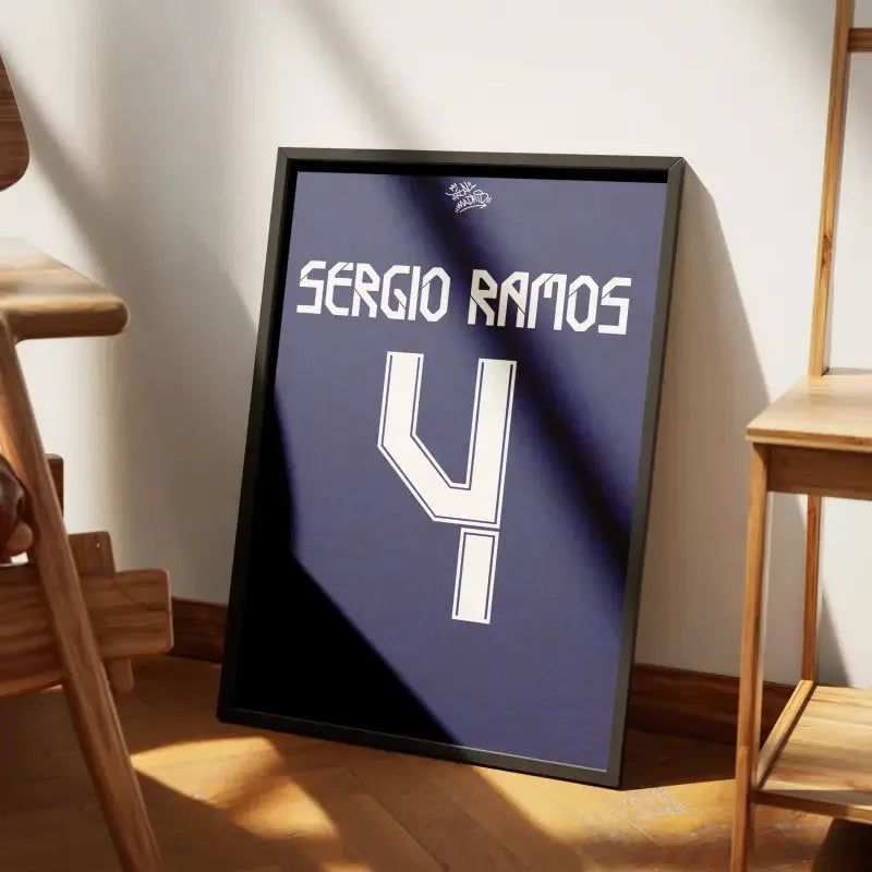 Affiche Real Madrid Extérieur 2021-2022 – Affiche encadrée personnalisée - Cadre Perso