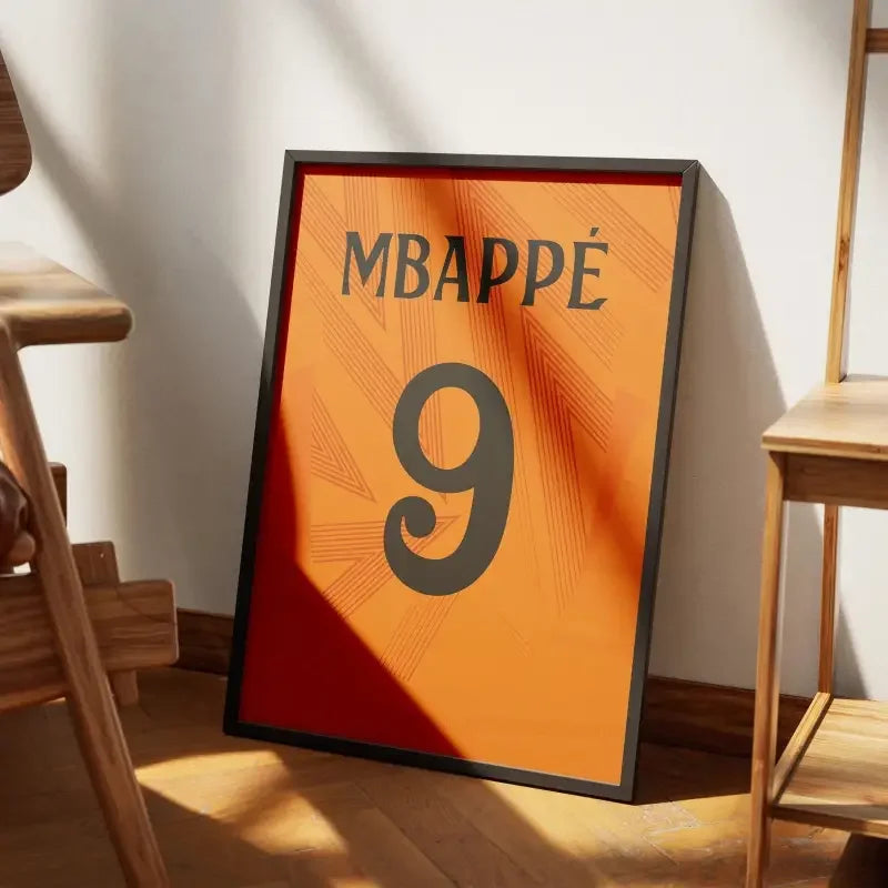 Affiche Real Madrid Extérieur 2024-2025 – Affiche encadrée personnalisée - Cadre Perso