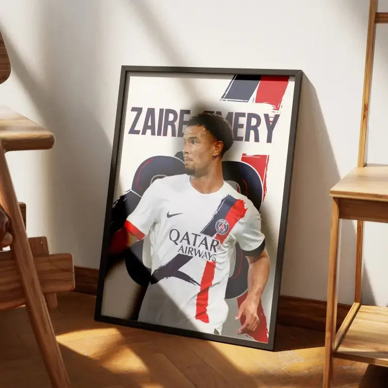 Affiche Zaire-Emery - PSG | La Promesse du Milieu de Terrain – Affiche encadrée personnalisée - Cadre Perso