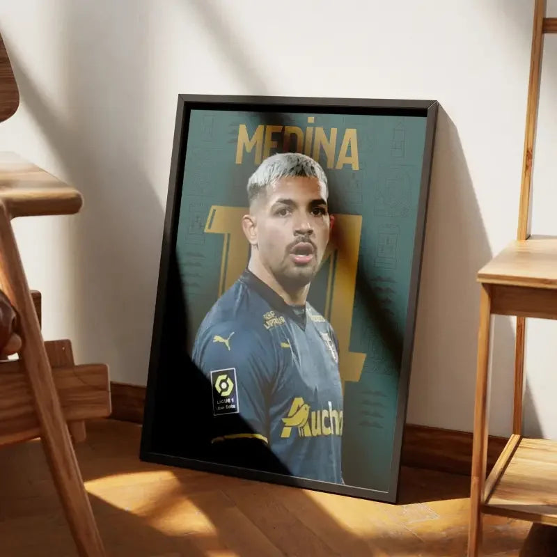 Affiche Facundo Medina - L’Âme Défensive du RC Lens – Affiche encadrée personnalisée - Cadre Perso